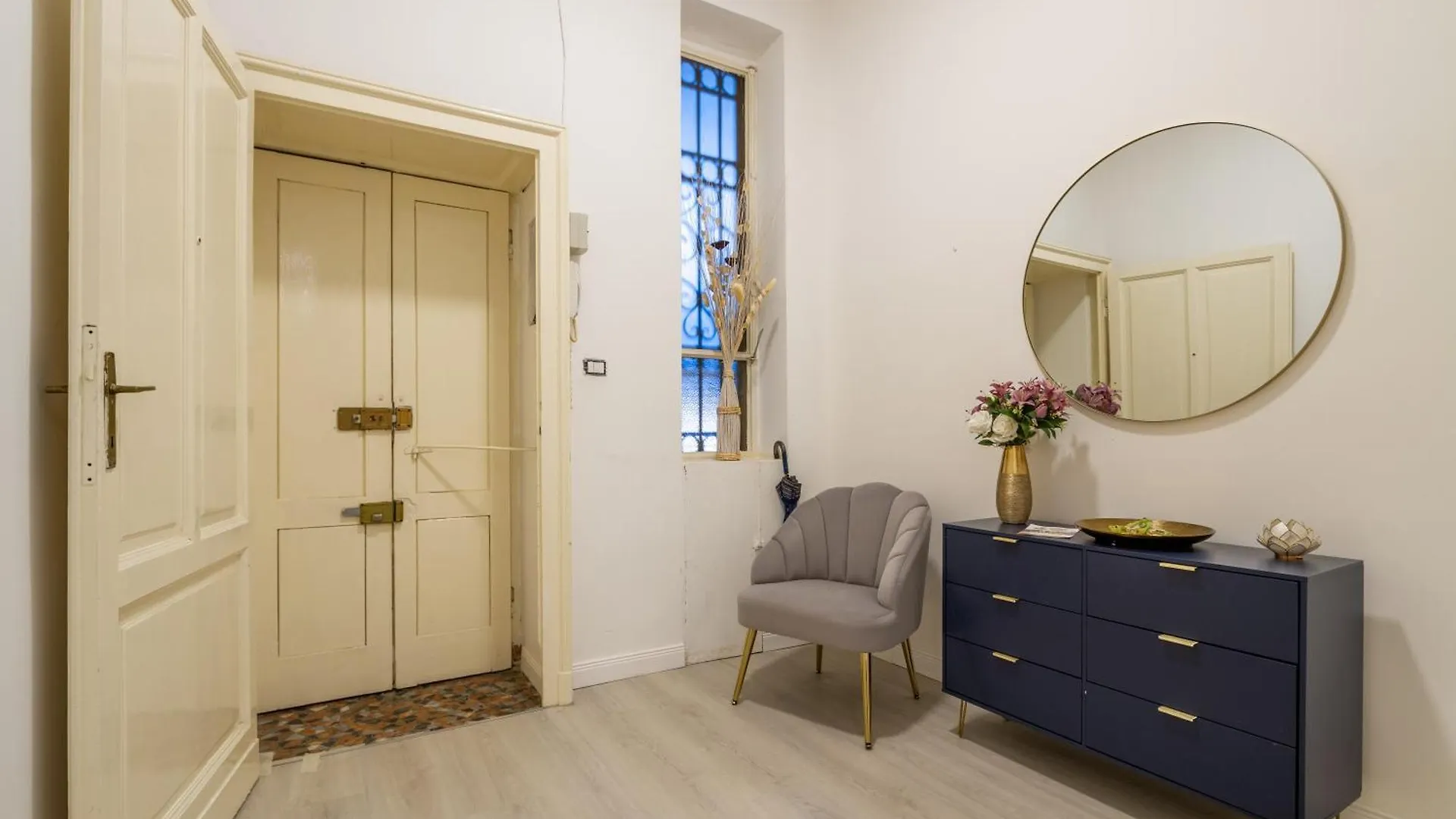 Appartement Milano Duomo Centro 10 Min-Linate 10 Min -Lumiere Harmony Maison- Italie