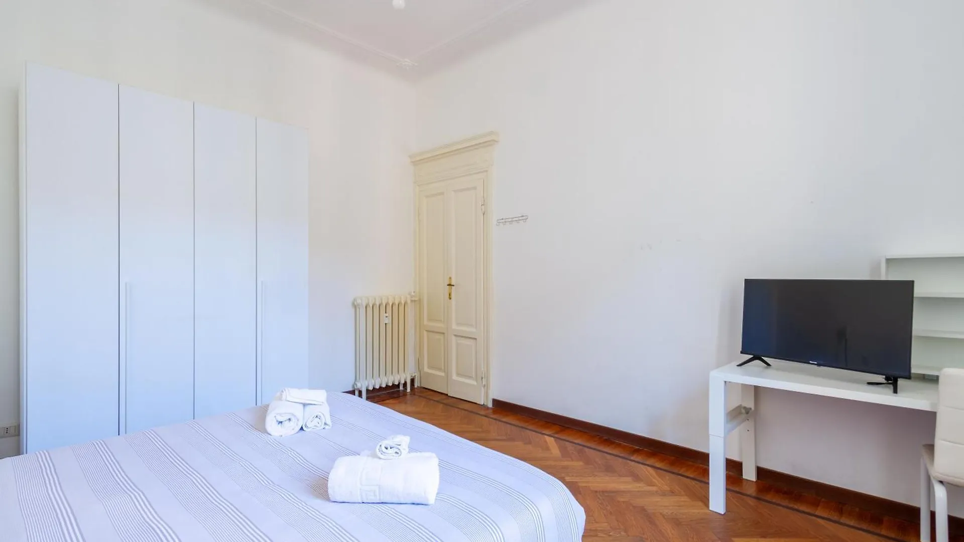 Apartment Milano Duomo Centro 10 Min-Linate 10 Min -Lumiere Harmony Maison-