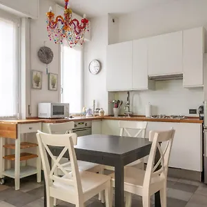  Апартаменты Bnbutler - Riccardo Galli - Incantevole Appartamento, Come A Casa Vostra!
