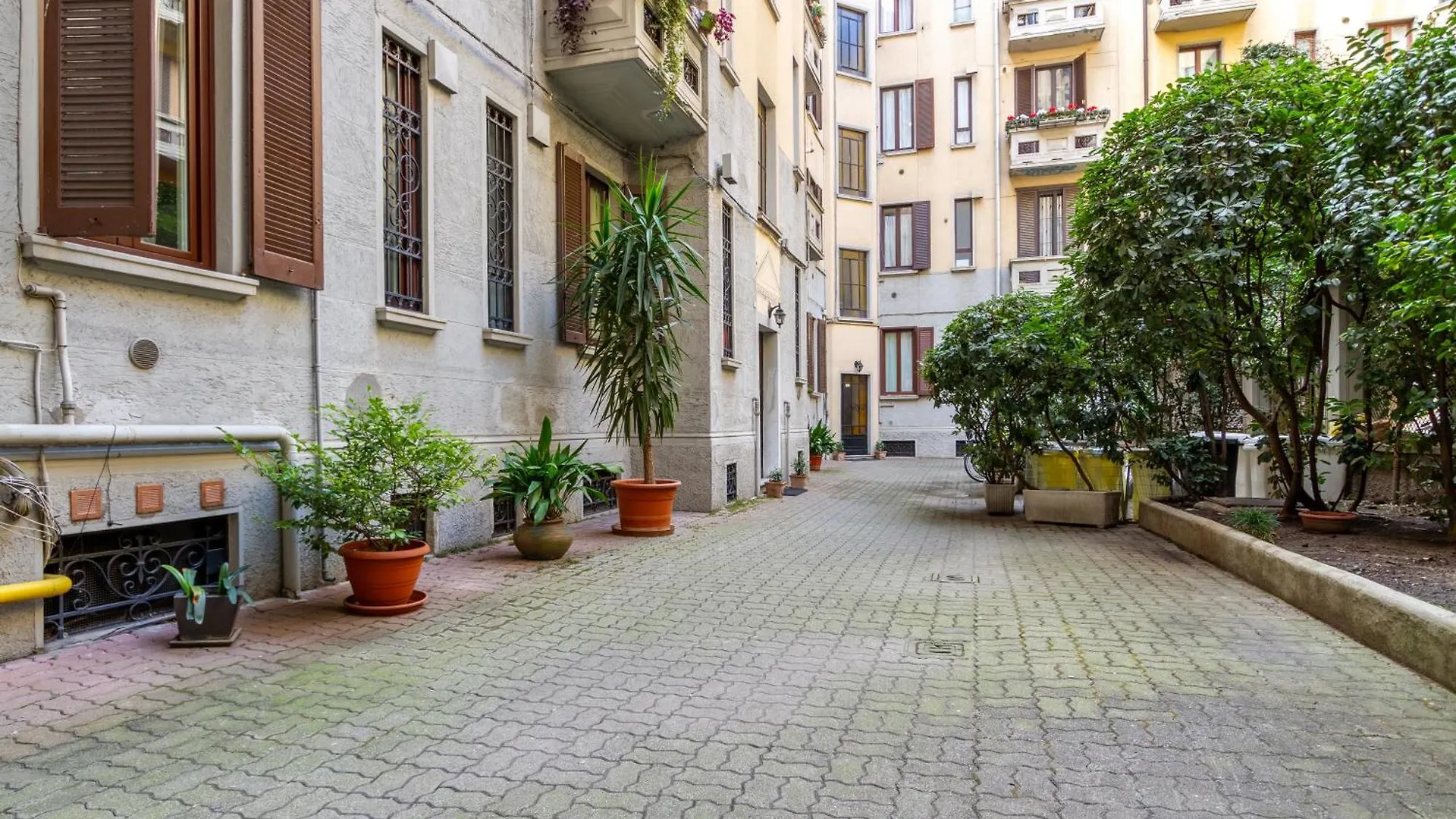 Milano Duomo Centro 10 Min-Linate 10 Min -Lumiere Harmony Maison- Apartment Milan